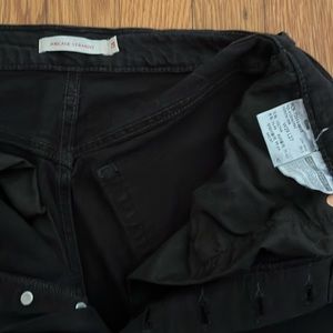 Black Levi rib cage straight jeans, size 29